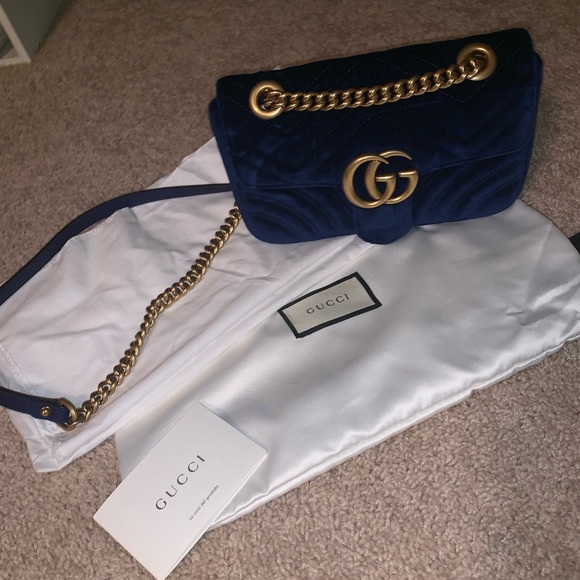 Gucci crossbody bag - Picture 2 of 5